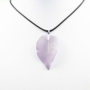 Obesek list – vijoličen