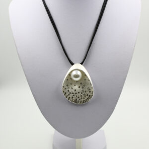 Modni eleganten nakit - FORMA NOVA