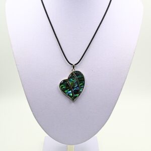 Biserna matica obesek - srce