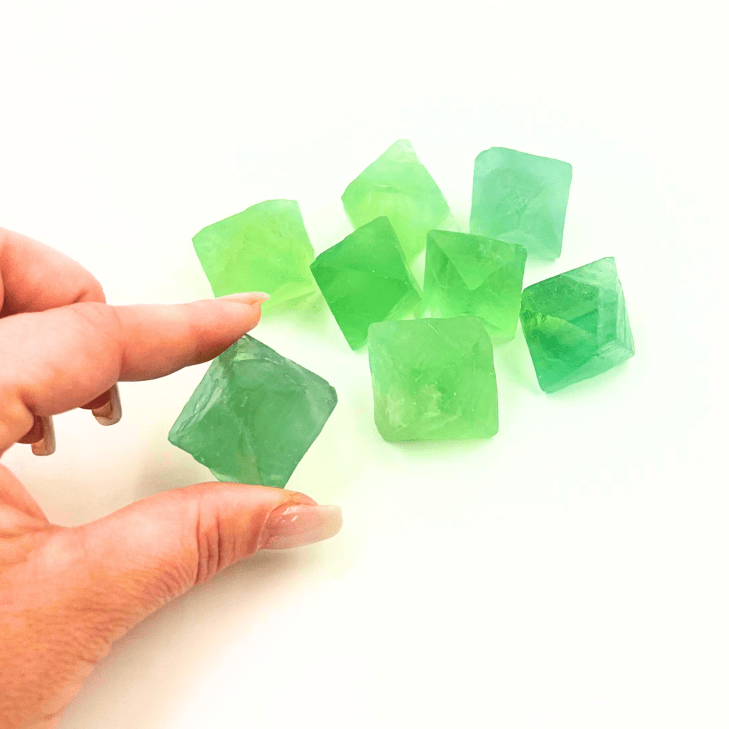 FLUORITNI OKTAEDER