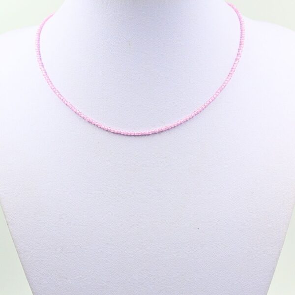 BRUŠENE OGRLICE IZ KRISTALOV