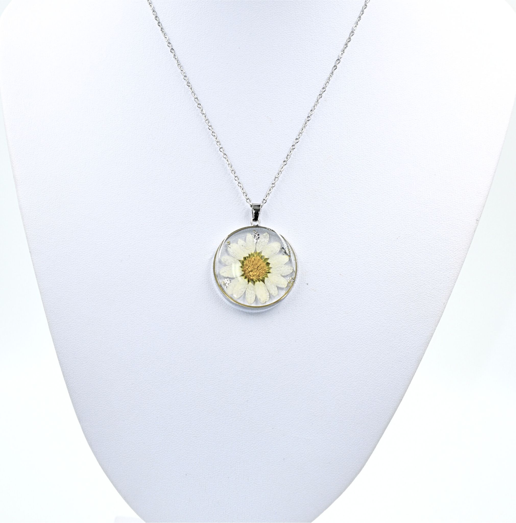 Obesek s suhim cvetjem - slika 1