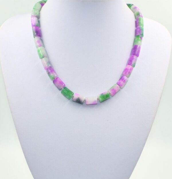 Ogrlica smaragdni žad